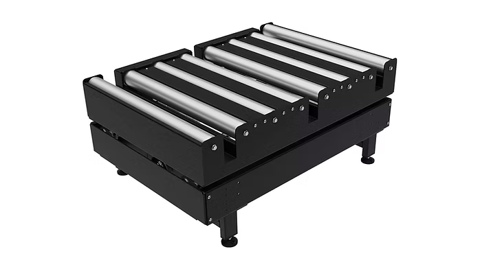 نوار نقاله غلطکی 400 ولت نوار نقاله غلطکی ۴۰۰ ولت به سیستمهایی اطلاق میشود که از موتورهای سهفاز صنعتی برای به حرکت درآوردن غلتکها یا شفتها استفاده میکنند. این نوع نقالهها برای کاربردهای سنگینتر، پرظرفیت و پیوسته طراحی شدهاند. --- ویژگیهای نوار نقاله غلطکی ۴۰۰ ولت (سهفاز): 1. قدرت بالا: موتورهای 400 ولت سهفاز، توان بیشتری نسبت به سیستمهای ۲۴ ولت دارند و مناسب برای بارهای سنگین، پالتها یا بستههای بزرگ هستند. 2. انتقال توسط زنجیر یا تسمه: در این سیستمها، نیروی موتور معمولاً به کمک زنجیر (Chain Drive) یا تسمه تایمینگ به غلتکها منتقل میشود (Powered Roller Conveyor).